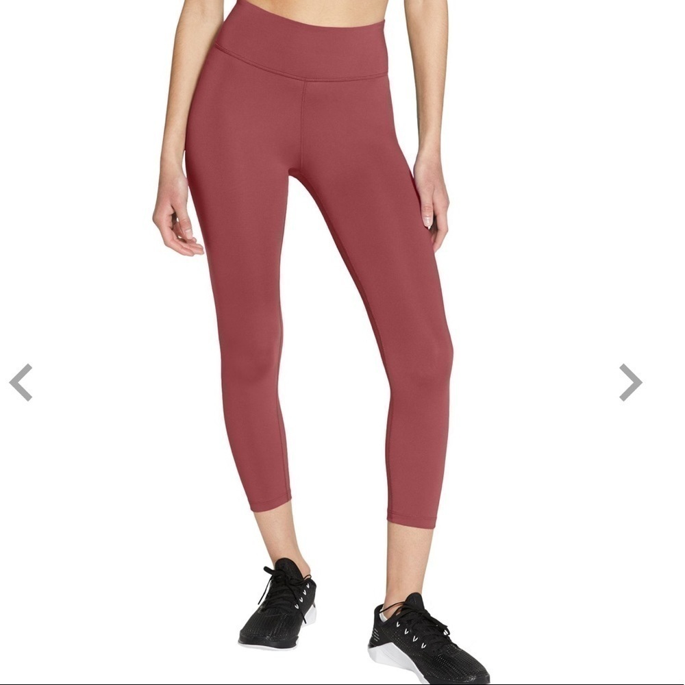 NWT THE NIKE‎ ONE TIGHT FIT DRY MAUVE CAPRI LEGGINGS SIZE XL